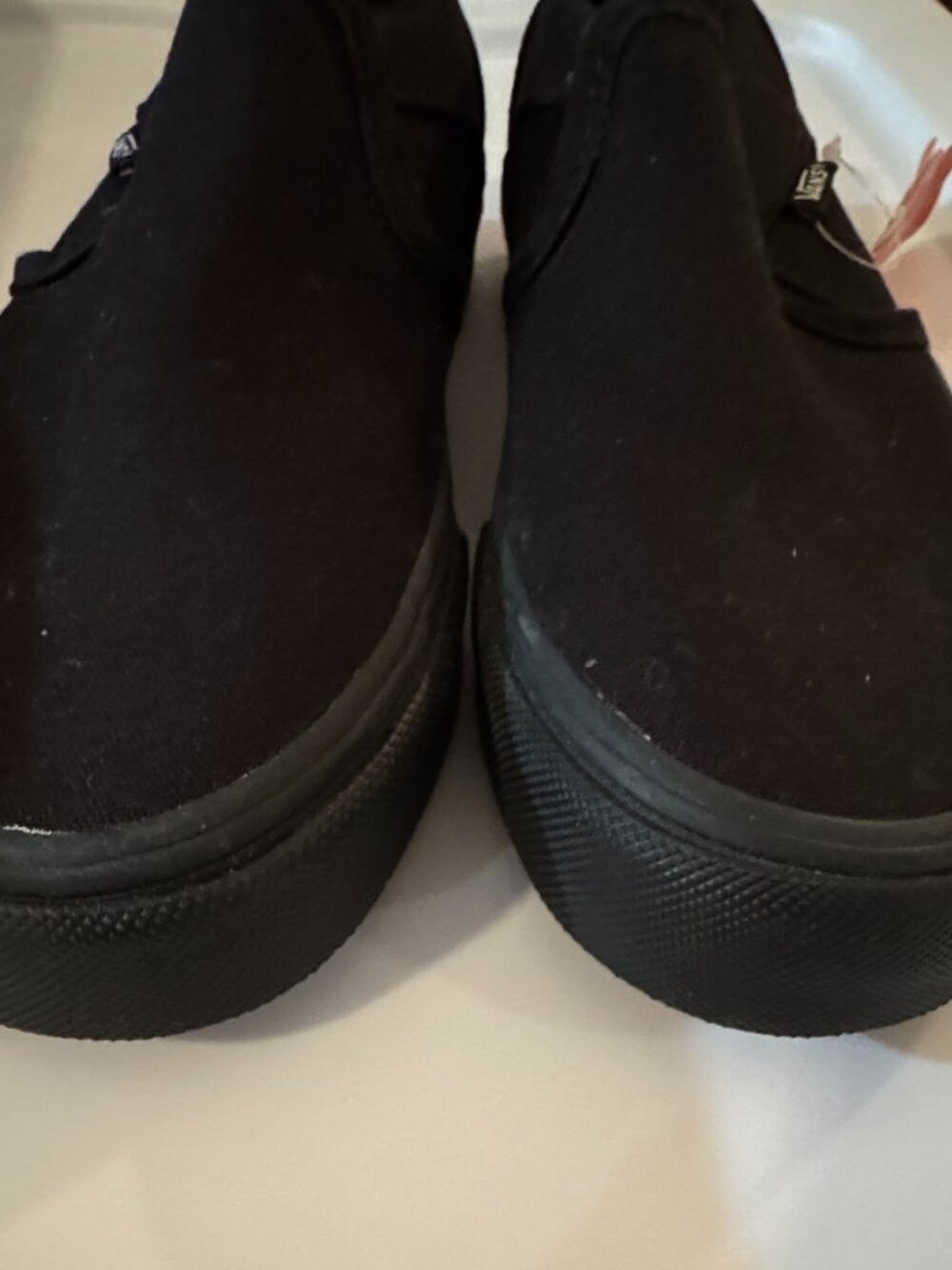 Vans Womens' Slip-On Black-on-Black Monochrome Sneakers, Size:Women's 5.5, NWT - Picture 7 of 7